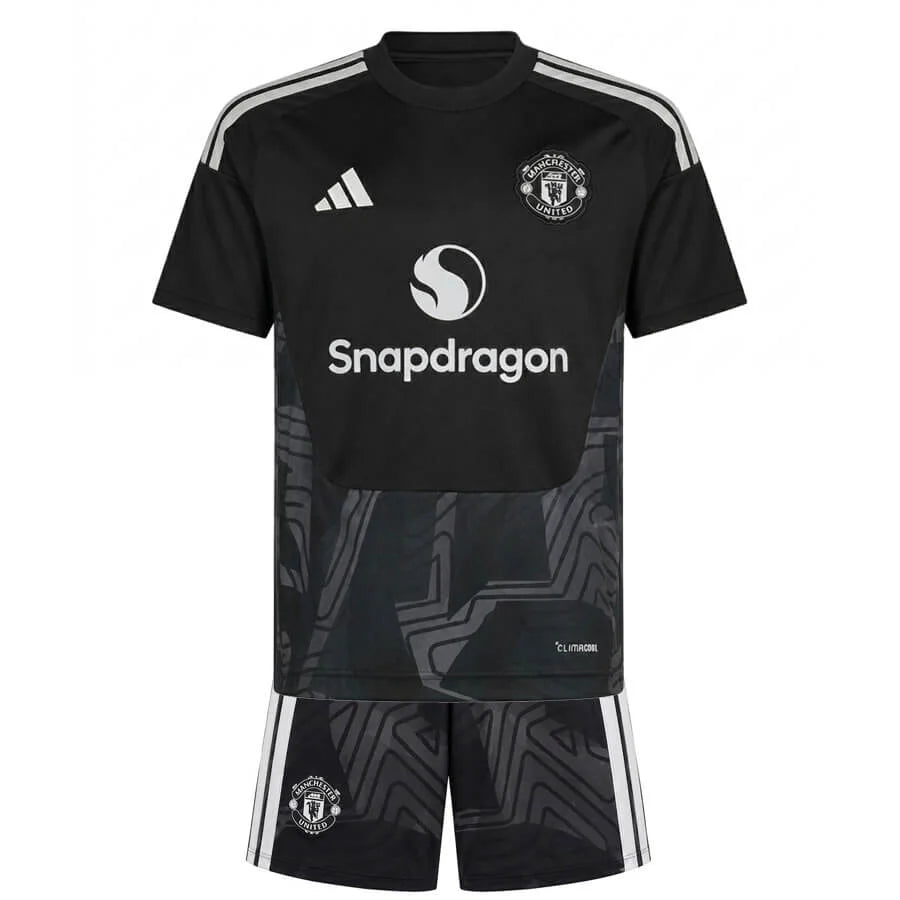 Manchester United GK Kit Including Socks