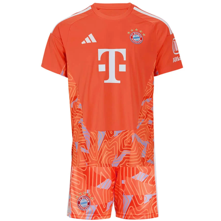 Bayern GK Kit Including Socks